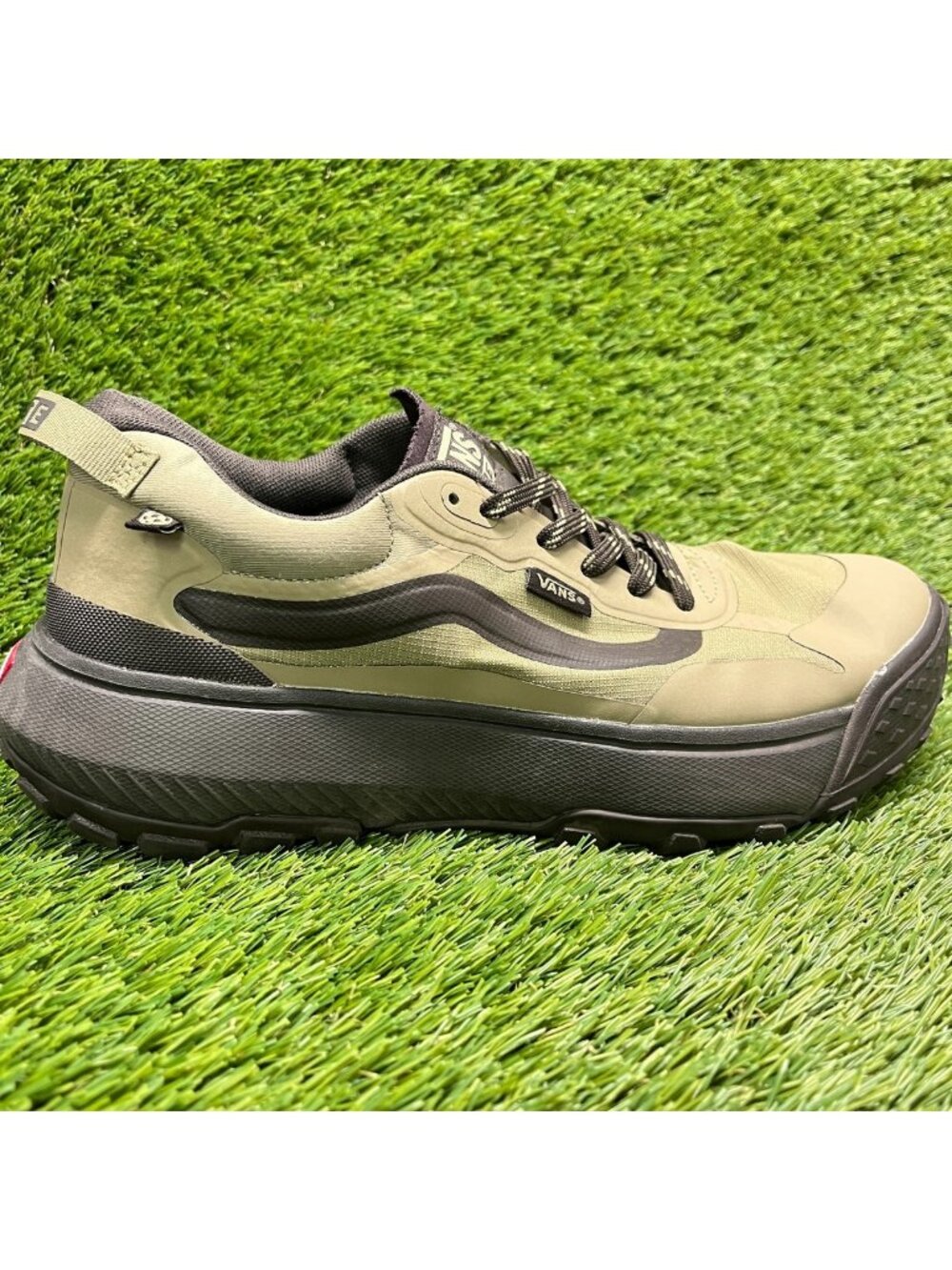 Vans MTE Crosspath Mens Size 8.5 Womens 10 Olive Green Athletic Shoes Boots